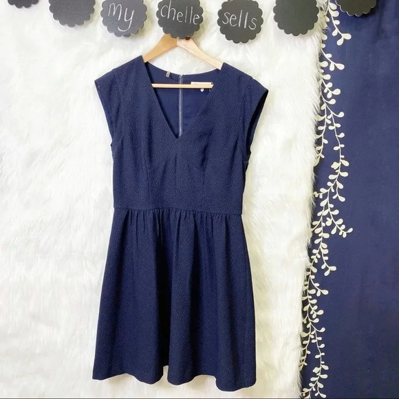 REBECCA TAYLOR Navy Short Sleeve Crepe Textured Dress Size 10 Business Career - Picture 2 of 8